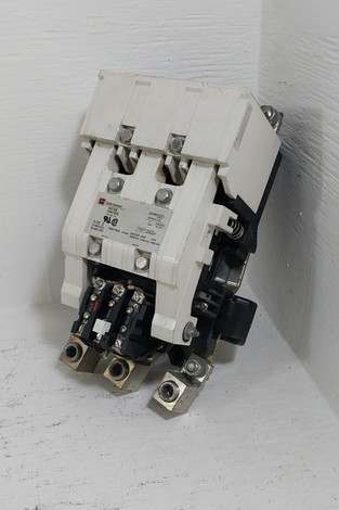 Westinghouse Size 5 A200M5CXXZ1 Motor Contactor Model J 480V Coil 300A 600V  (BJ0711-1)