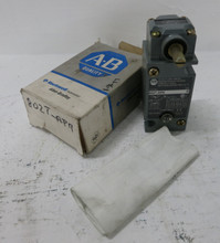 NEW Allen Bradley 802T-APN Ser H Oil Tight Limit Switch (DW6186-2)