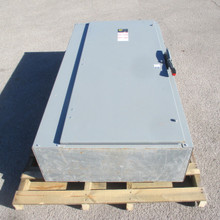 Square D H327N Ser E04 800A Fusible Safety Switch Disconnect 240V 800 Amp 3PH 4W (AH0510-1)