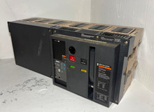 Merlin Gerin MP40H1 4000A Masterpact Circuit Breaker w 4000 Amp Plug & Shunt LSI (EM5449-1)