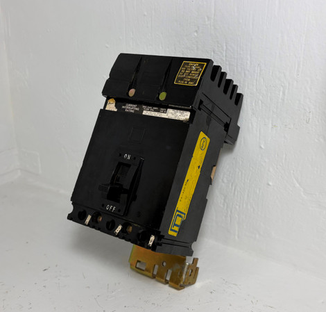 Square D I-Line FA32030 30A Circuit Breaker Black 240 VAC 3 Pole Type ...