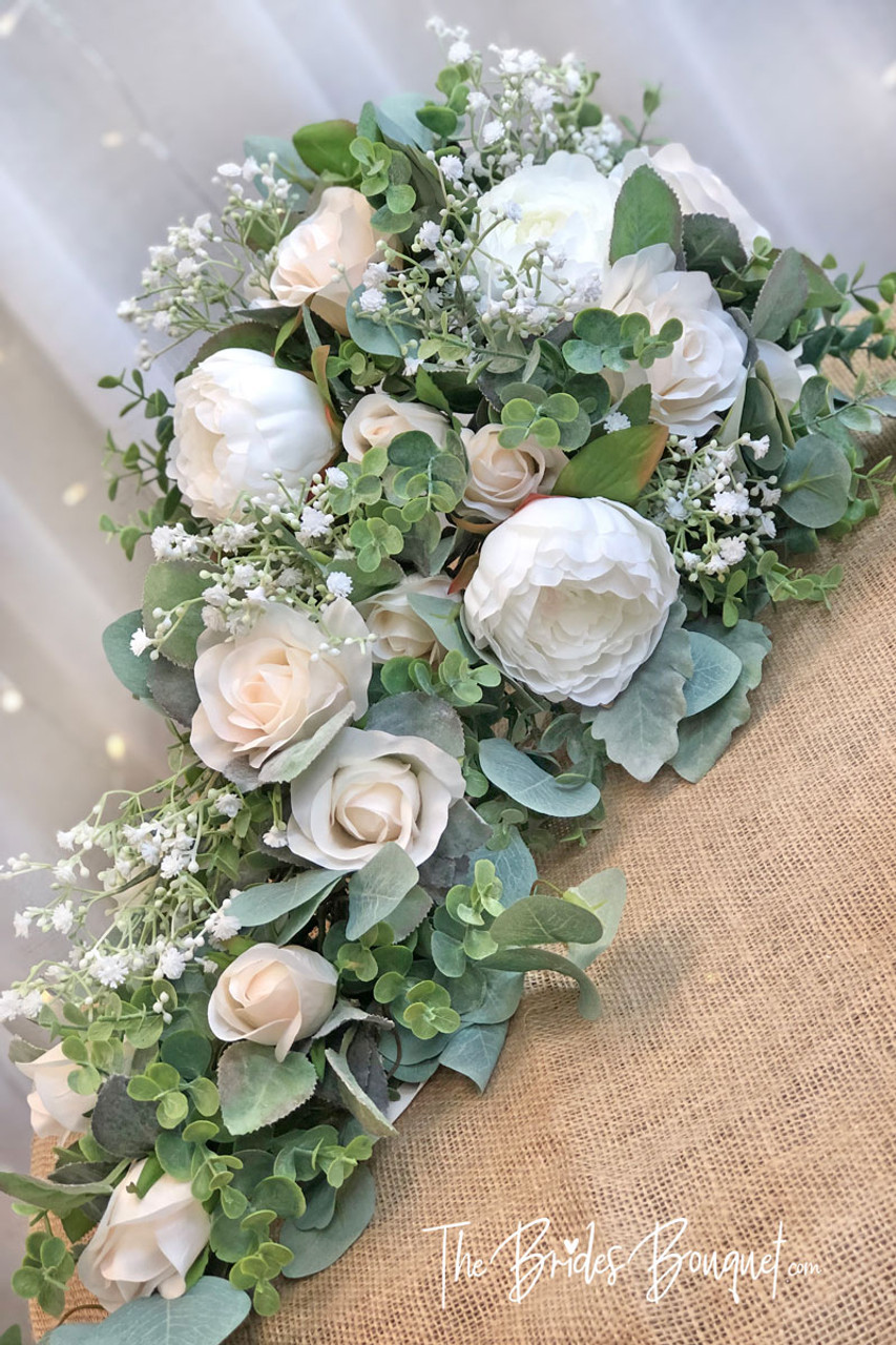 small cascading bridal bouquets
