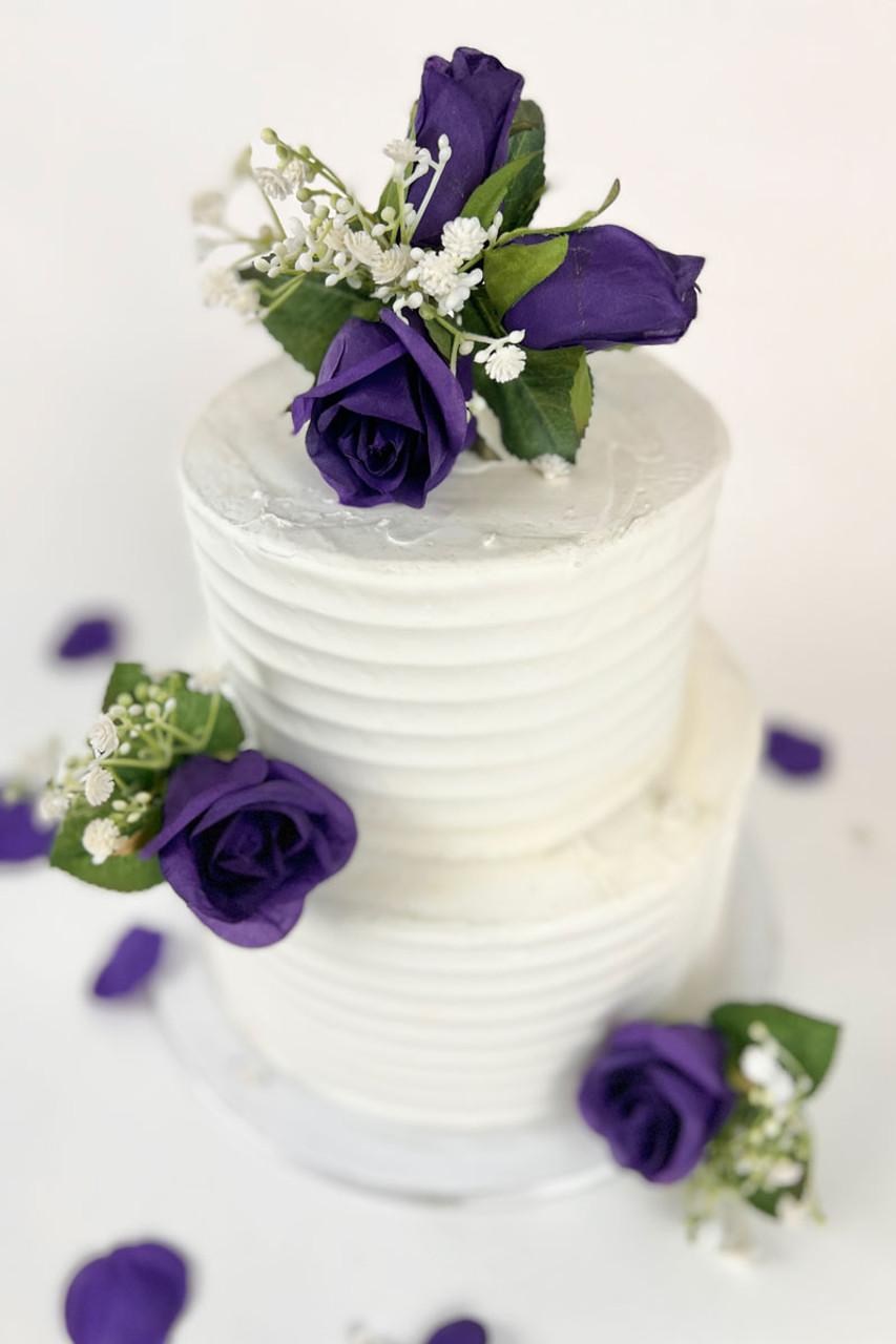 Winter Wedding Cakes Perfect for your Frosty Nuptials | Lily & Lime