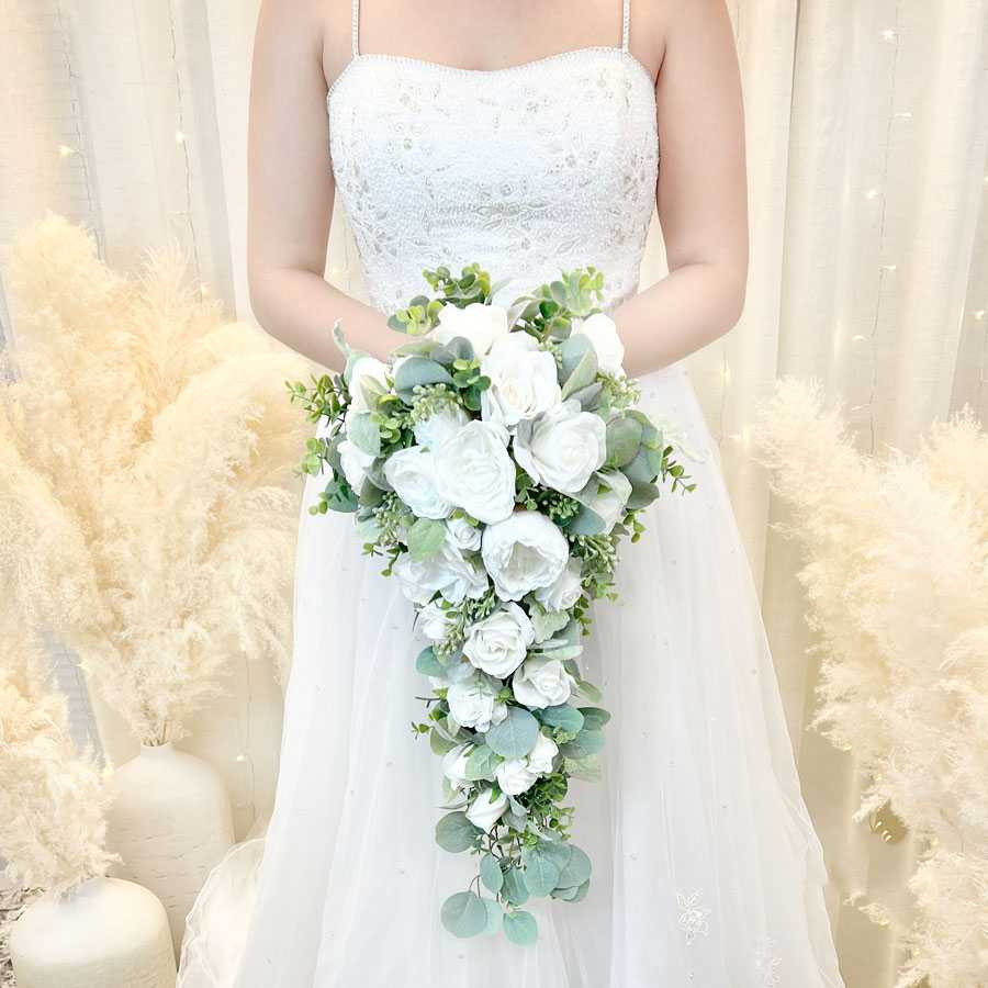 silk flowers for wedding dresses White wedding bouquets package with Gorgeous Faux Florals