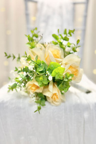 Butter Yellow Wedding Bouquet for Bridesmaid- Small Bouquet - The Brides Bouquet