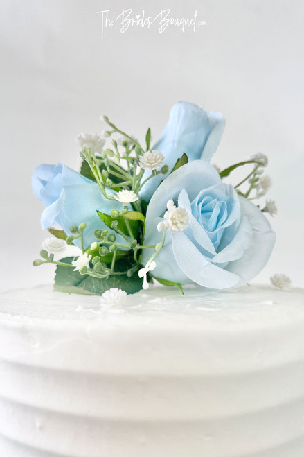 White rose in Blue cake – THE BROWNIE STUDIO