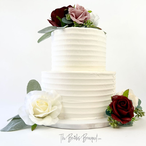White Wedding Cake Burgundy Flowers On Stock Photo 600441737 | Shutterstock