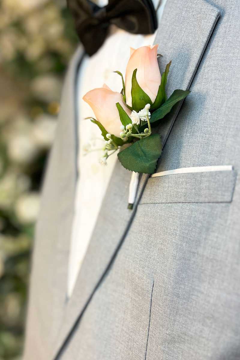 Peach Wedding at Perry Lane Hotel - Izzy + Co. Photography, image size:800x1200