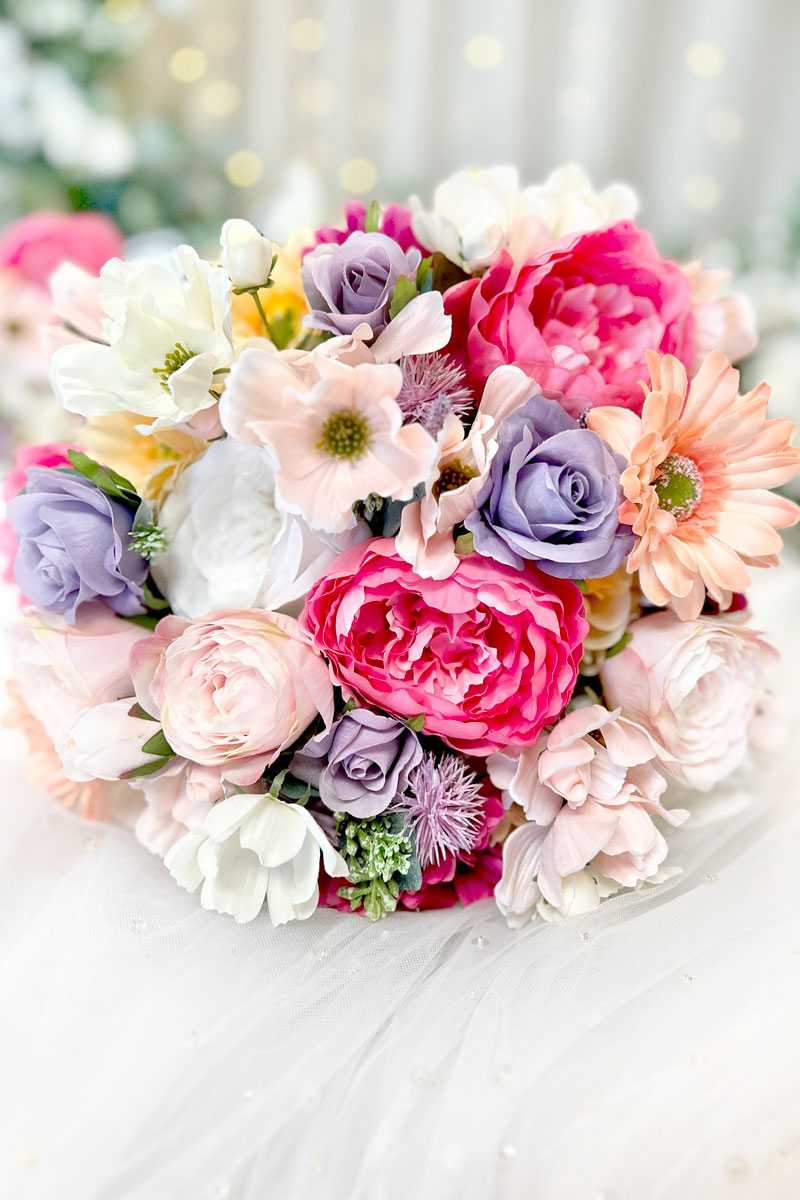 【希少品】BEAUTIFUL WEDDING FLOWERS Summer Wildflower Bridal Bouquet - Large