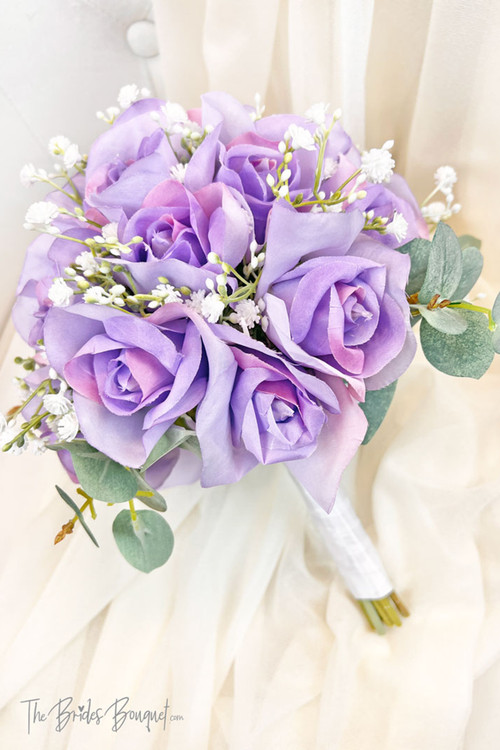 light purple flower bouquet