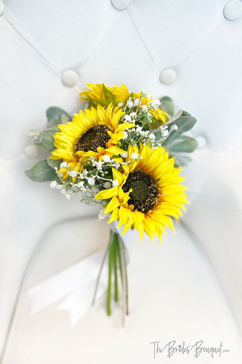 Wedding flowers bridal bouquets Package decorations sunflowers