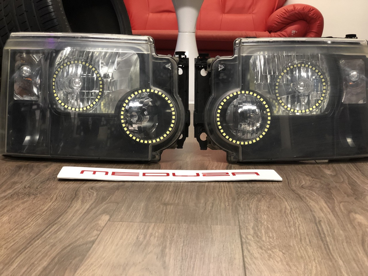 Land Rover Discovery 3 Headlight Conversion with LED Lighting Meduza
