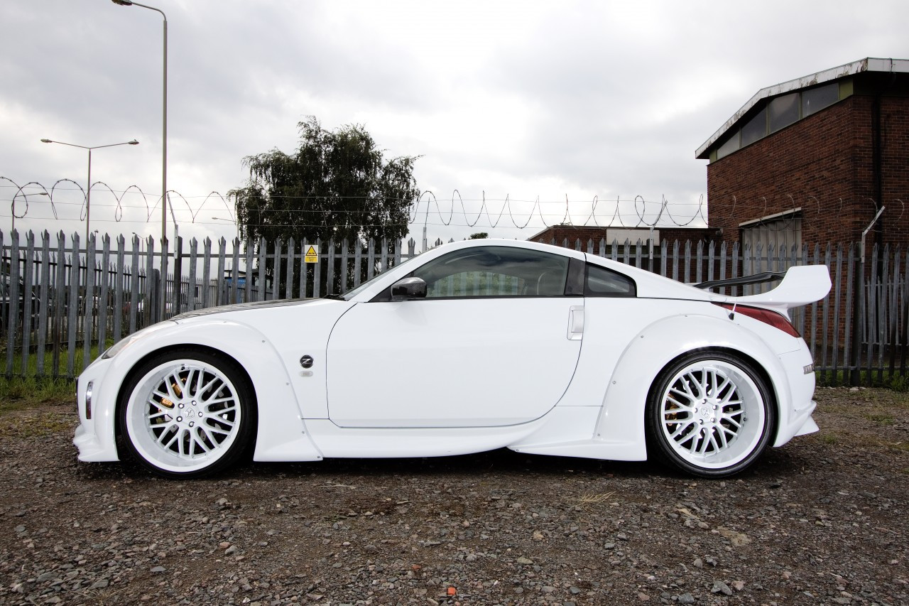 Nissan 350Z Z33 Veilside Style Version 3 Wide Aero Body kit Meduza