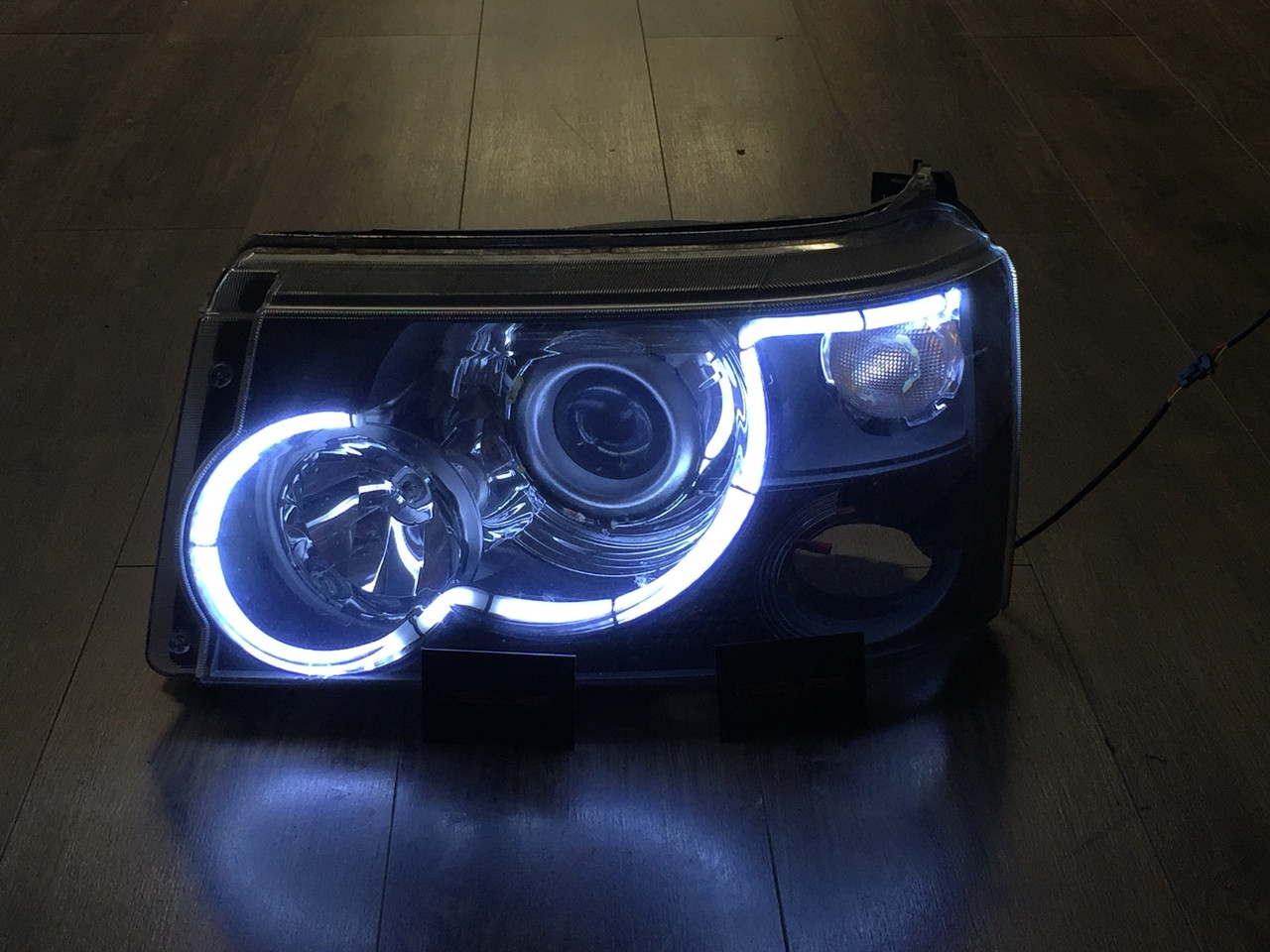 Range Rover Sport 2005-2009 LED Headlight Upgrade to 2015 Style ...
