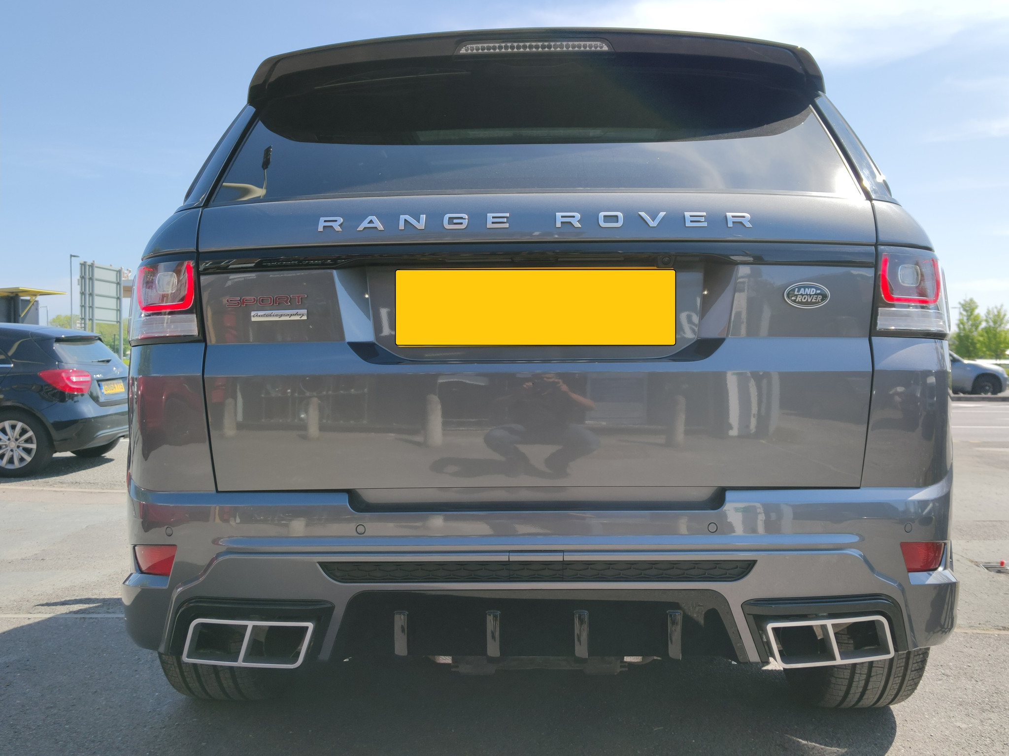 Range Rover Sport 2013>2019 L494 LM Rear Bumper with Tailpipe Finishers ...