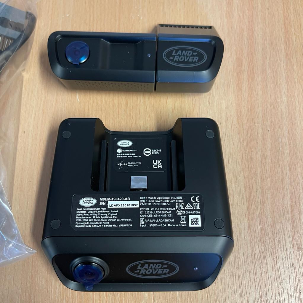 Land Rover Defender 2020> Dash Camera Kit Genuine - Meduza Design Ltd