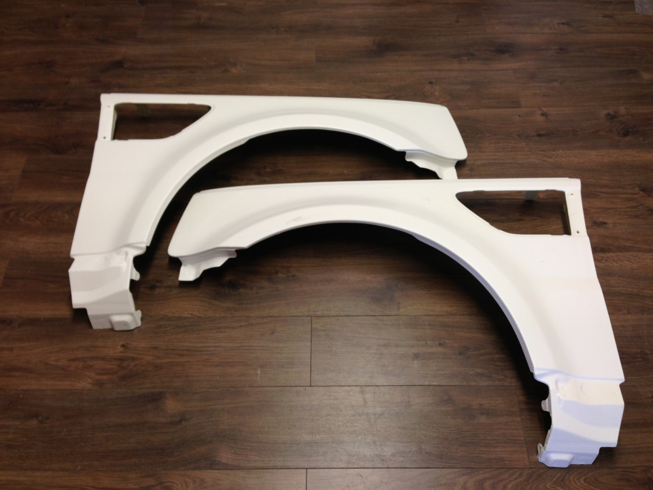 Range Rover Sport 2012 Replacement front wing driver side - Meduza ...