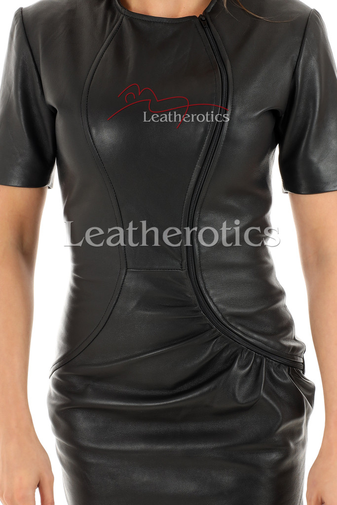  Lavish Soft Black Leather midi Dress With Sleeves - details