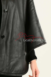 Ladies Fine Leather Cape With Fur Lining details
