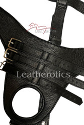 mens leather harness Leathererotics uk