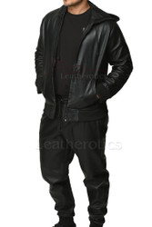 Hooded Sweatshirt with side pockets
