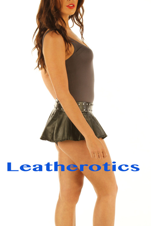 Black Pleated Mini Skirt - Right Side View