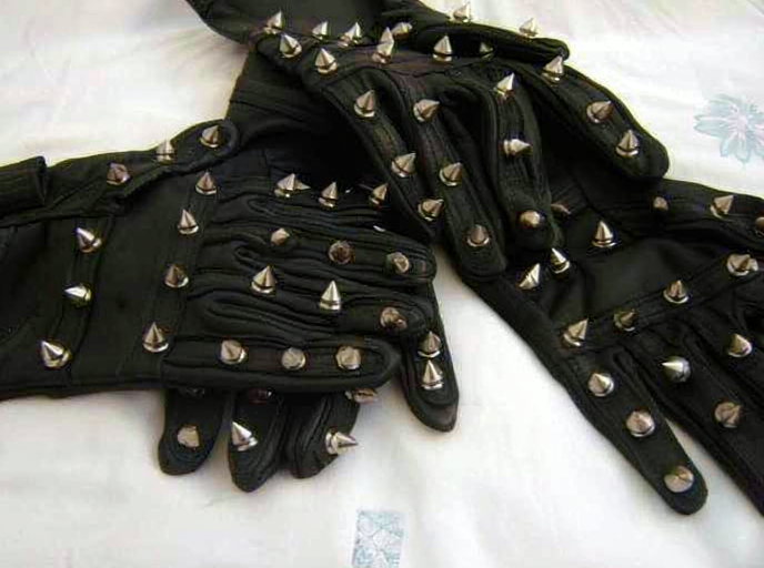 Steel Spike Scissor Pin Hand Gloves