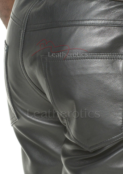 Men's Leather Shorts - details
