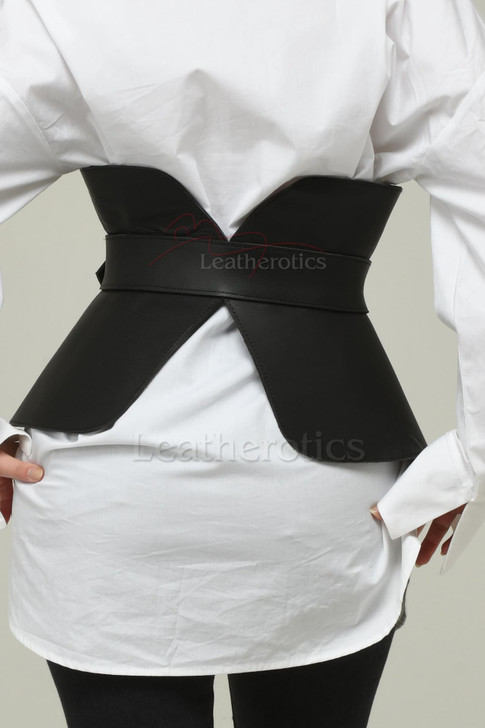 Womens OBI belt from Leatherotics