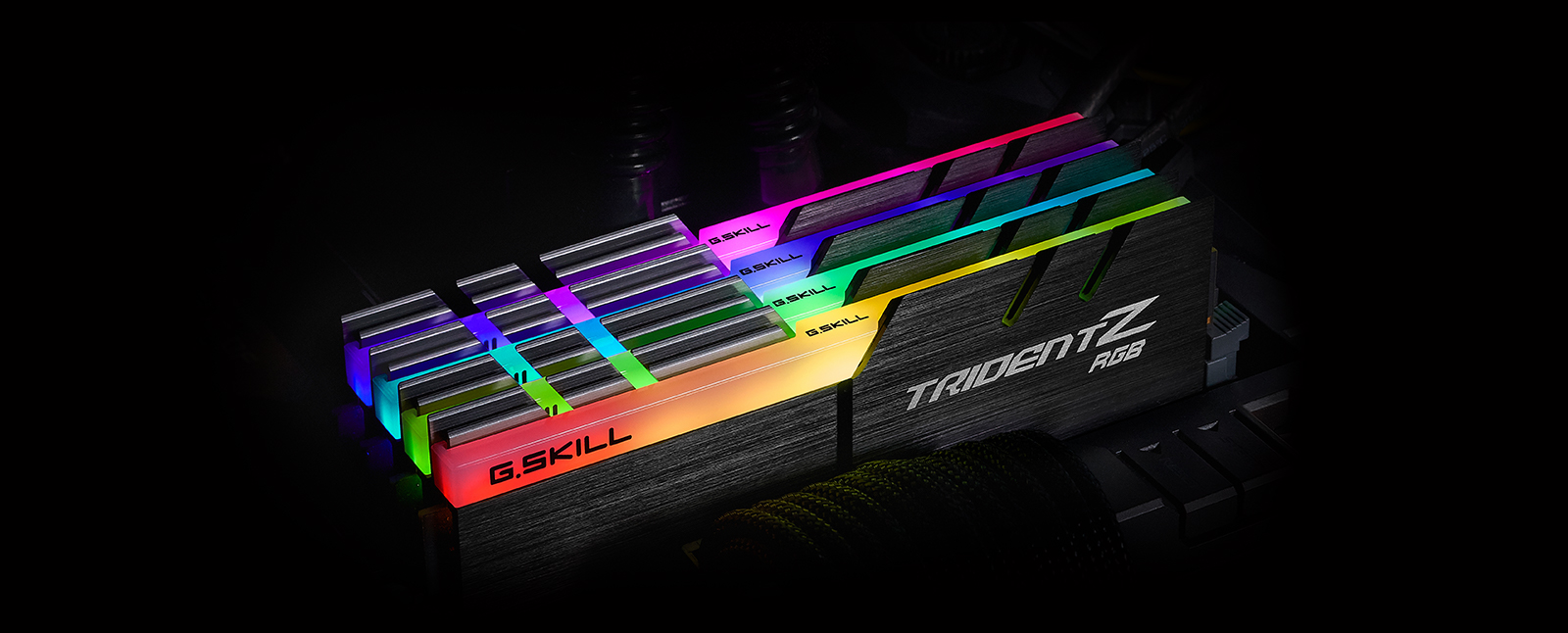 G.Skills Trident Z RGB 32GB (2x16GB) PC4-25600 DDR4-3200MHz 288 Pin DIMM  gaming ram memory