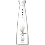 TYKU White Junmai Sake 720ml