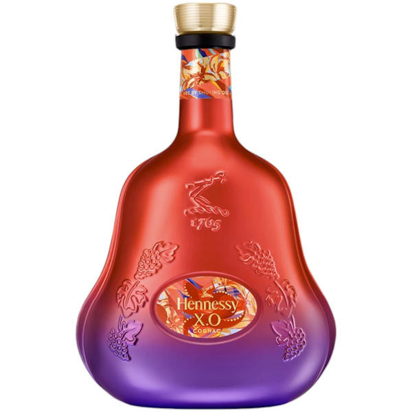 あおい　ヘネシー X.O X SHUTING QIU 700ml 40% Hennessy XO x Shuting Qiu Lunar New Year Cognac 750ml | Liquorama