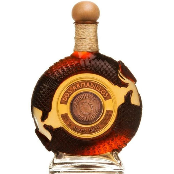 Dos Armadillos Anejo Tequila 750ml