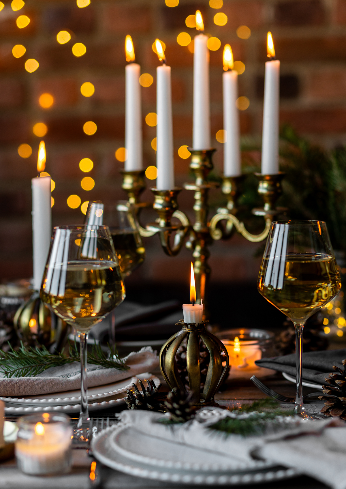 RED, WHITE & READY TO PARTY