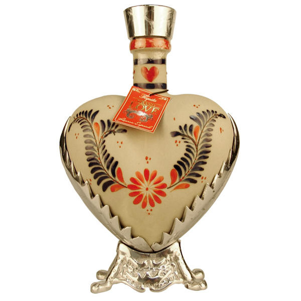grand-love-ceramic-hand-