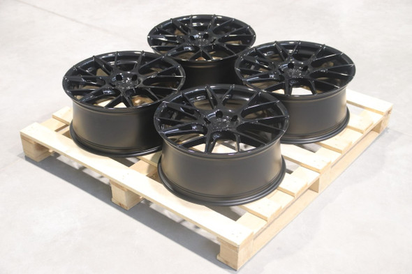 Set of JR42 19x8.5 ET45 5x112 66.6mm Gloss Black
