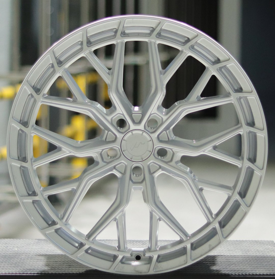JR Wheels JR48 20x8.5 Hyper Silver - SHOWROOM#757