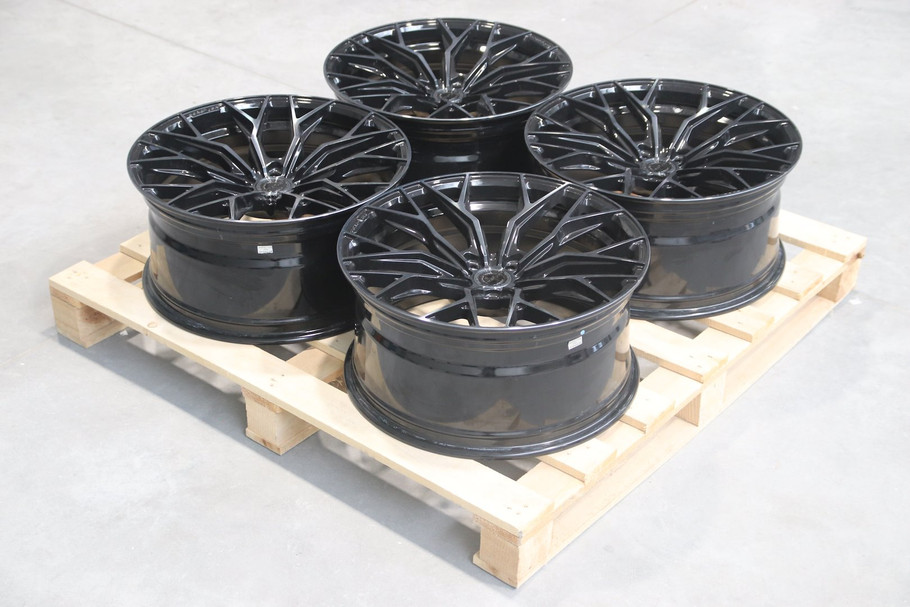 Set of CVR1 20x9.5 ET33 5x114.3 72.6mm Double Tinted Black