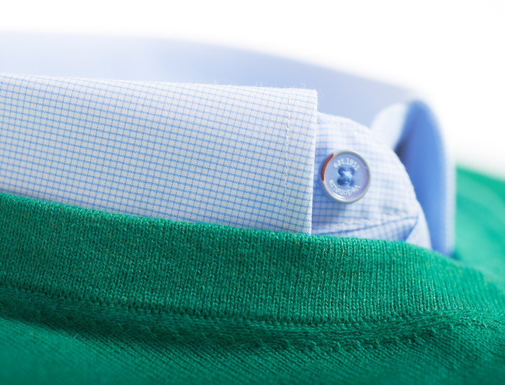 Men's cotton cashmere green V neck jumper by Vedoneire of Ireland