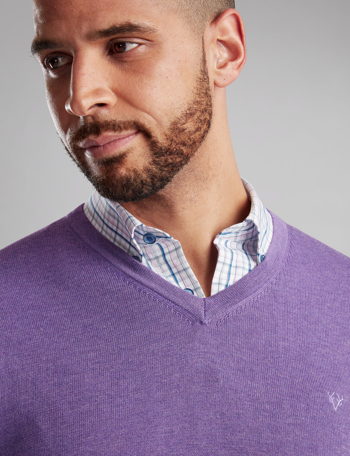 Men's V-Neck cotton jumper with logo, dusted grape, by Vedoneire of Ireland