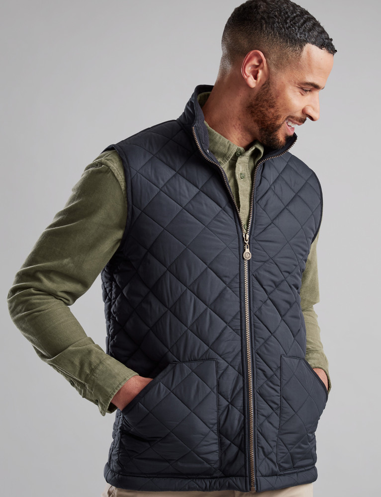 men's fleece lined diamond quilt gilet by Vedoneire of Ireland