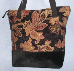 LARGE ZIPPERED TOTE