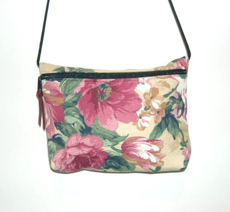 GARDEN PARTY- MEDIUM PURSE