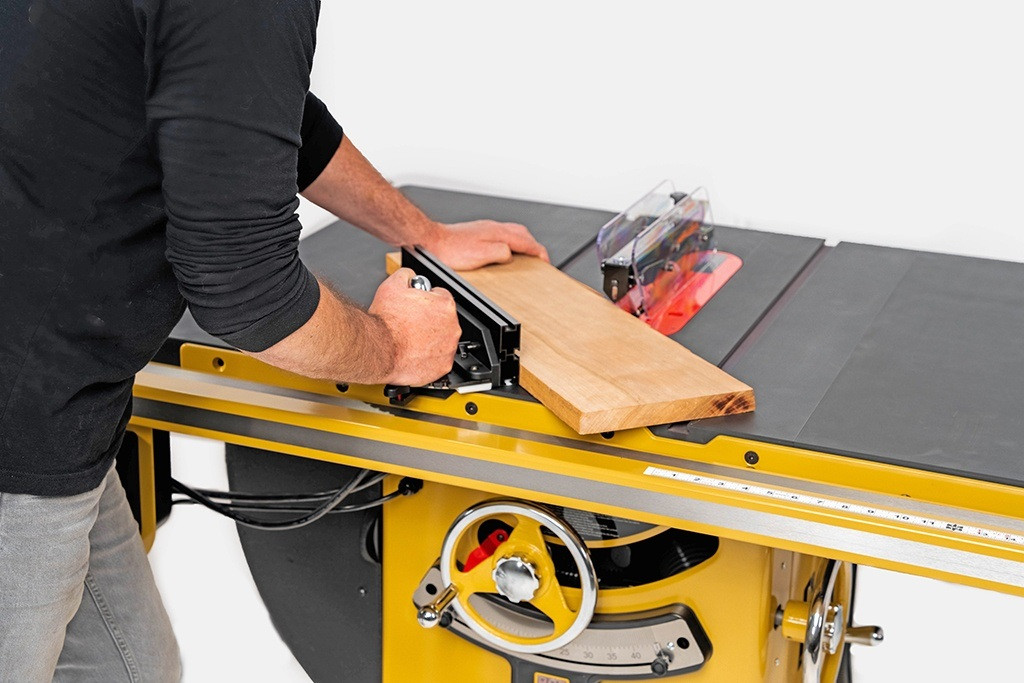 Powermatic 10" Table Saw Midwest Technology