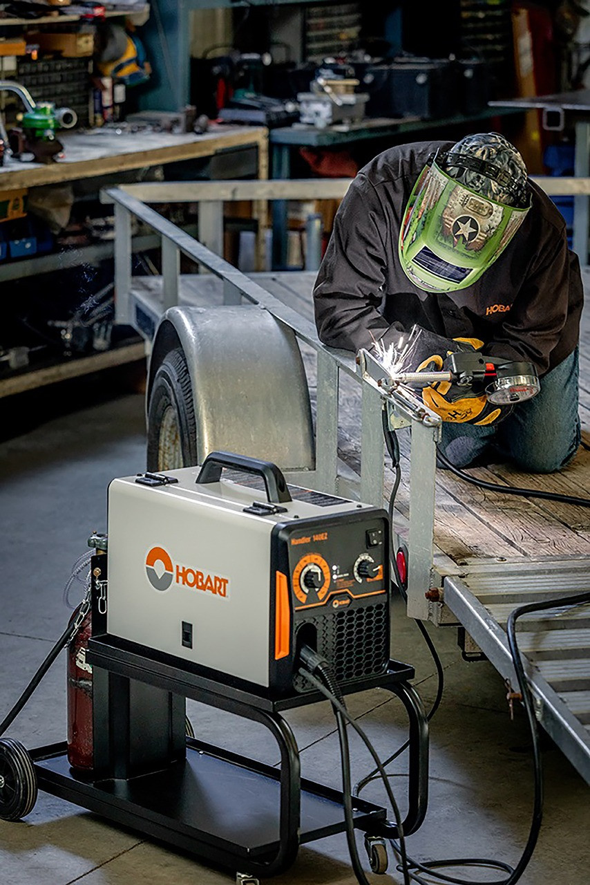 Goldwin ミドラー　140 Hobart MIG Handler 140EZ Welder | Midwest Technology