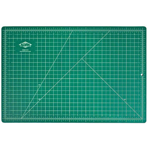 green side of 12" x 18" alvin professional self-healing cutting mat with white grid lines and measurements green side of 12" x 18" alvin professional self-healing cutting mat with white grid lines and measurements