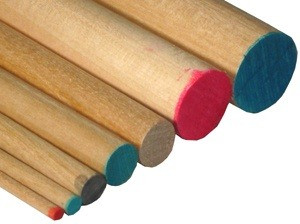 7 cincinnati dowel sanded birch dowel rods in various sizes with spray-painted red and blue ends