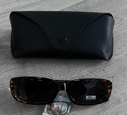 SAMPLE SUNGLASSES 34