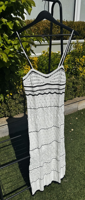 White & Black Beach Dress Sample UK 8-10