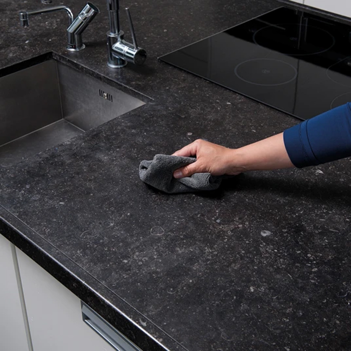 Worktop Cleaner HG Natural Stone Worktop Cleaner - 500ml | Charlies